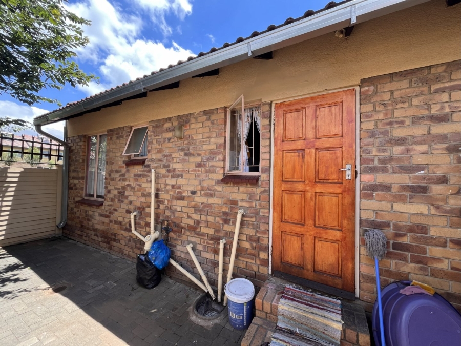 2 Bedroom Property for Sale in Navalsig Free State